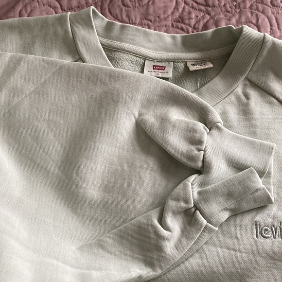 Levi’s sweatshirt - Picture 4 of 6
